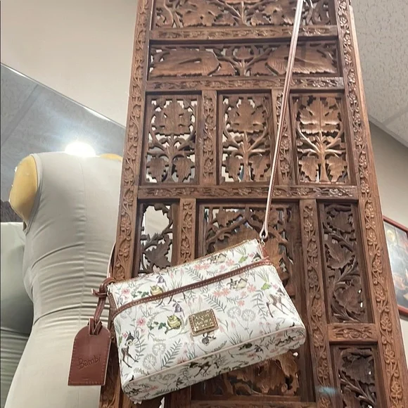 Dooney & Bourke Crossbody Bag with Floral Design Disney Bambi and Thumper - Picture 5 of 6